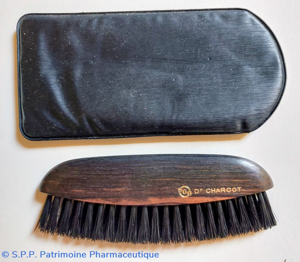 Dr CHARCOT Brosse à habit de voyage objets publicitaires dr charcot brosse a habit de voyage