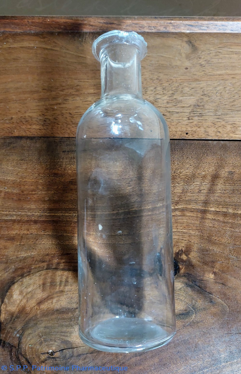 18 - Flacon cylindrique 250 ml verre transparent 2 science pharmacie 18 flacon cylindrique 250 ml verre transparent