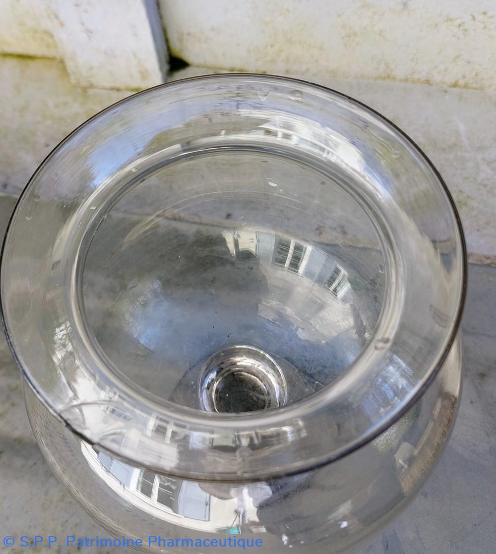 Vase à sangsues/ Boule sur pied en verre 26cm 5 science pharmacie vase a sangsues boule sur pied en verre 26cm