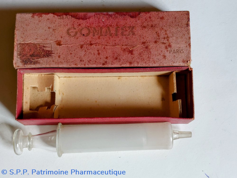 science pharmacie seringue 10 cc gomaiek paris