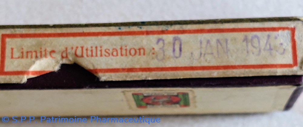 TUBE DULCIS POMMADE ARISTOL 3 science pharmacie tube dulcis pommade aristol