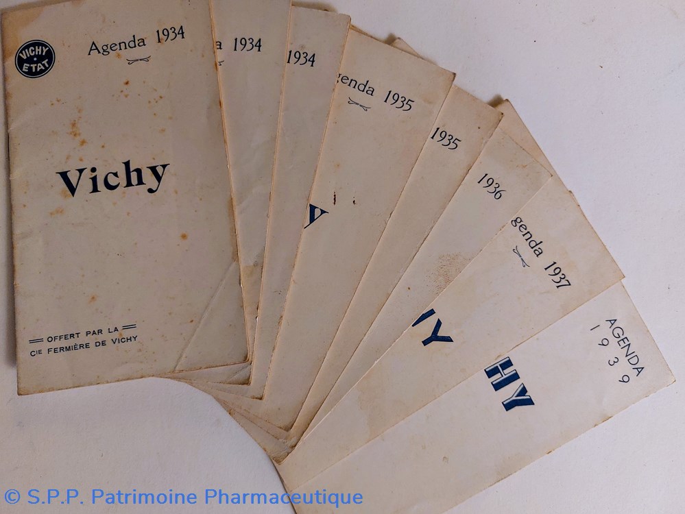 AGENDAS VICHY ETAT 1934- 1939 2 objets publicitaires agendas vichy etat 1934 1939