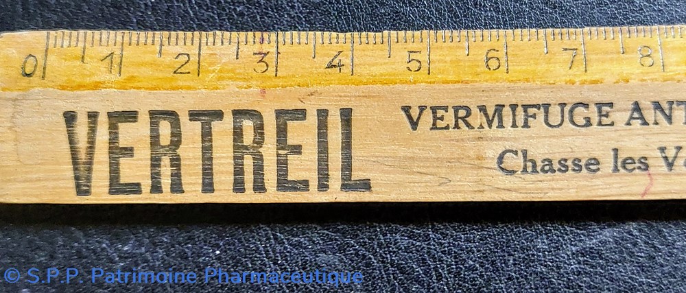 VERTREIL Vermifuge / Double décimètre 3 objets publicitaires vertreil vermifuge double decimetre