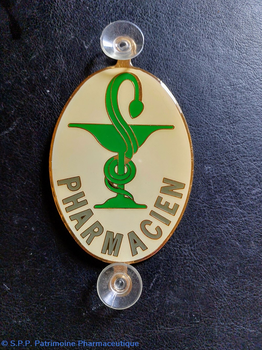 objets publicitaires enseigne de pharmacien bayer