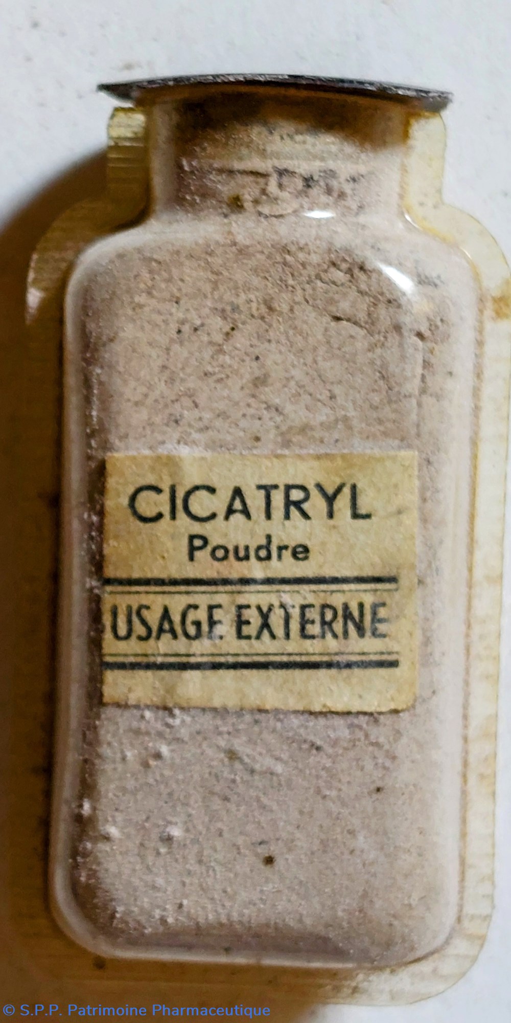Le CICATRYL Flacon poudreur 5 science pharmacie le cicatryl flacon poudreur