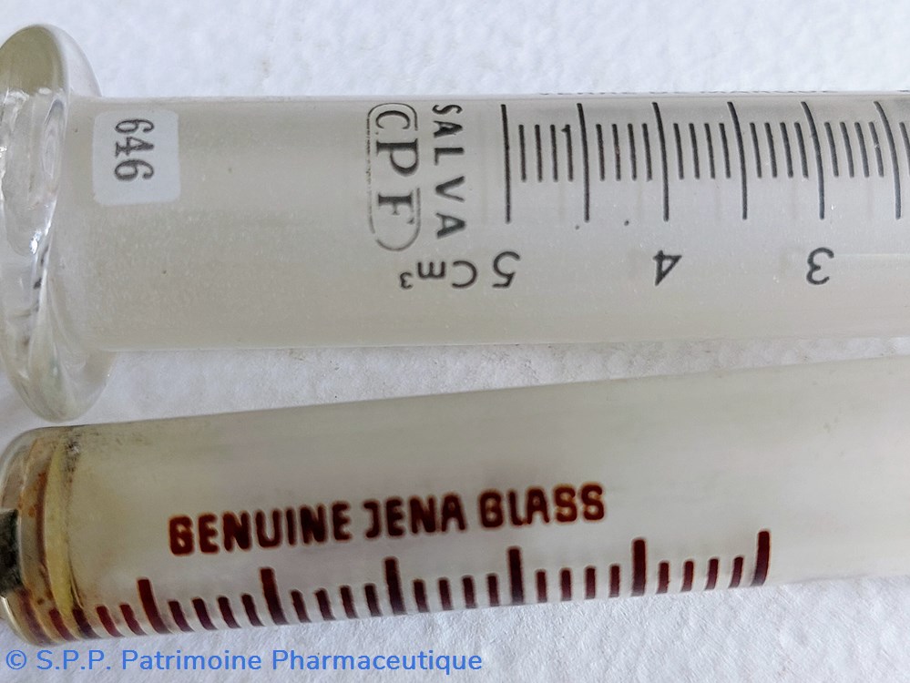 Seringues Kit de 2 seringues en verre 3 et 5 cc 3 science pharmacie seringues kit de 2 seringues en verre 3 et 5 cc