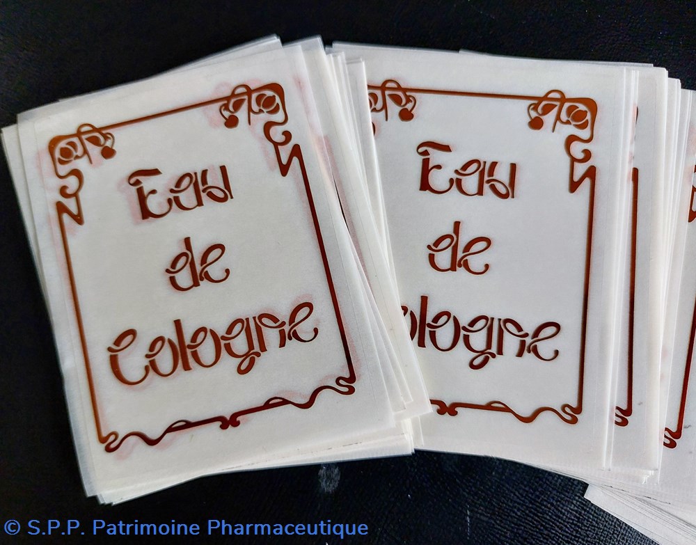 documents anciens eau de cologne etiquettes phie de blois