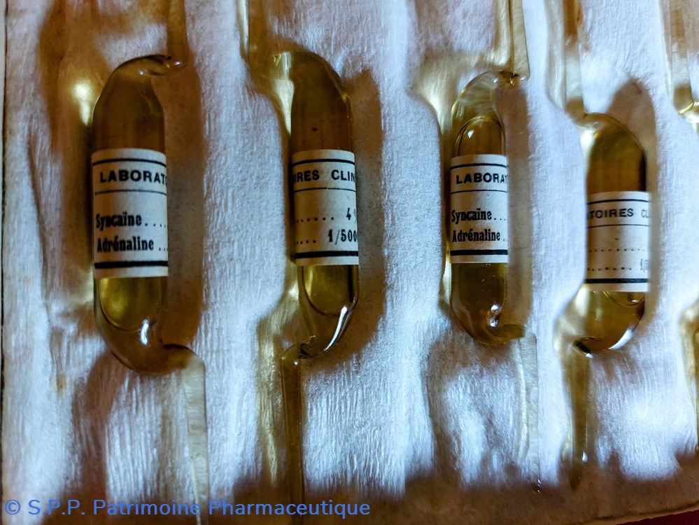 OPHTALMAMPOULES SYNCAÏNE - ADRÉNALINE 3 science pharmacie ophtalmampoules syncaine adrenaline