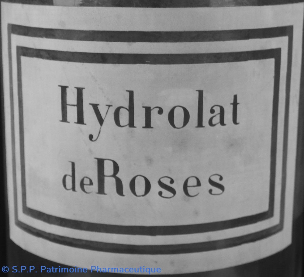 Flacon en verre très grand modèle étiquette blanche Pharmacie RAVASSE 2 science flacon en verre tres grand modele etiquette blanche pharmacie ravasse