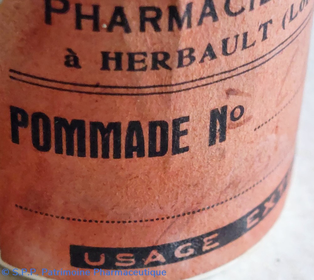 Petit pot à onguent en grès / POMMADE ? science pharmacie petit pot a onguent en gres pommade