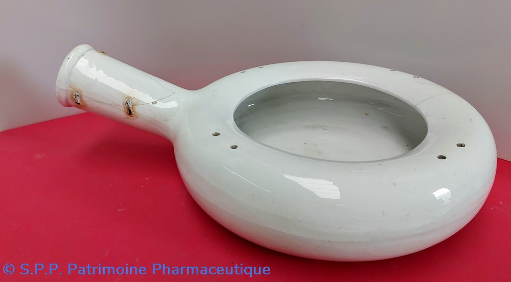 science pharmacie bassin de lit ceramique st amand et hamage