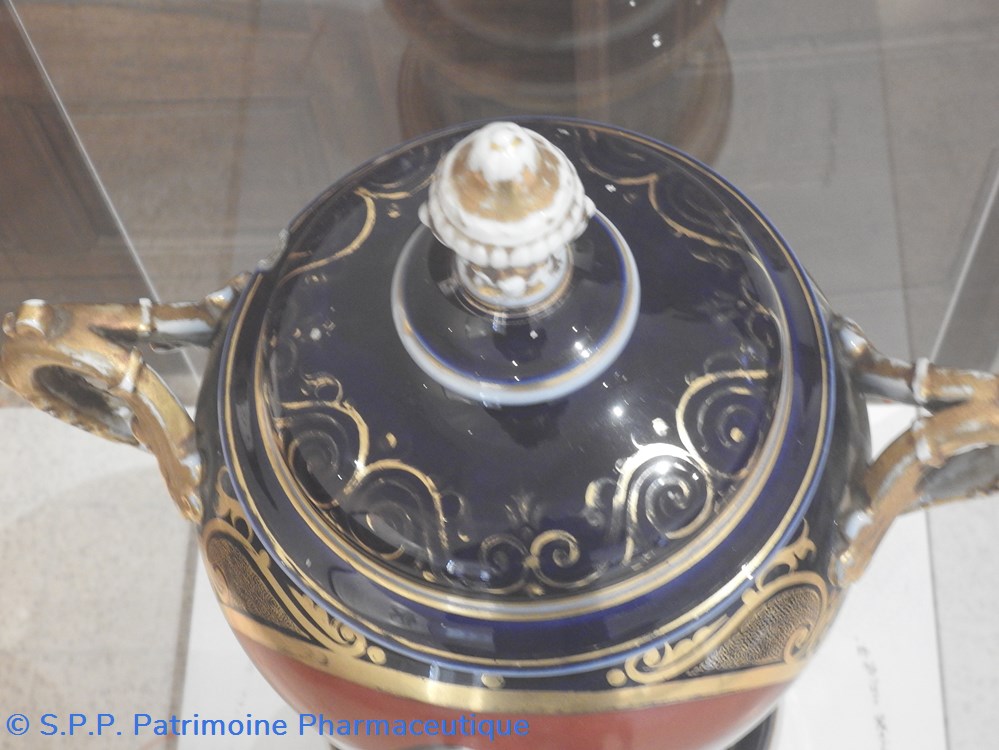 science pharmacie vase de montre