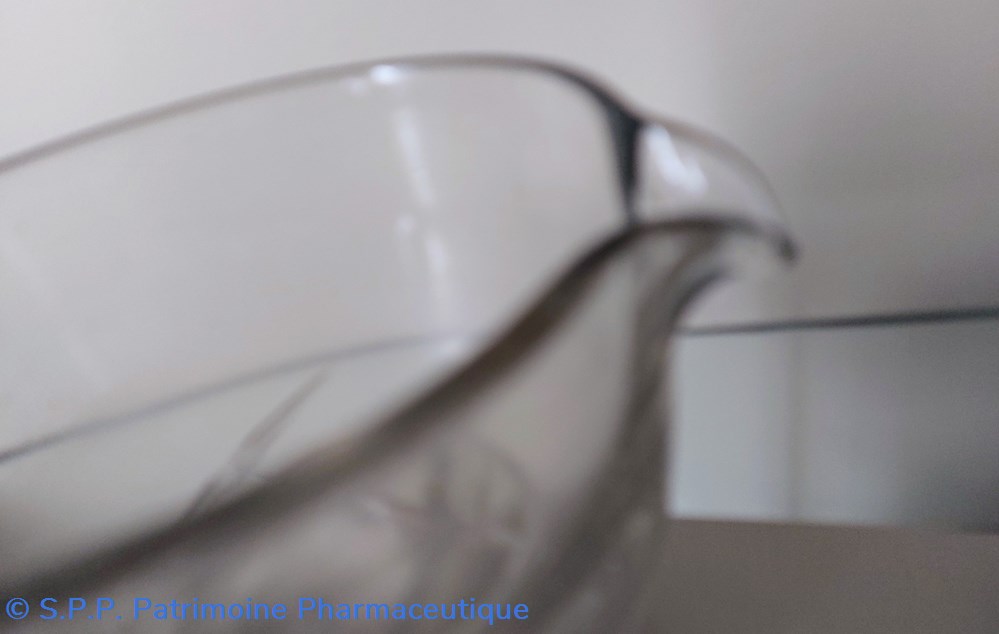 Mortier en verre épais diamètre 17 cm 5 science pharmacie mortier en verre epais diametre 17 cm