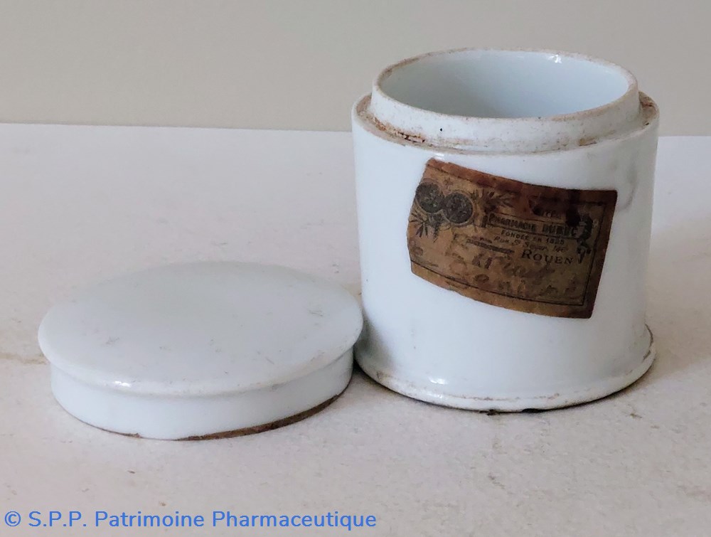 science pharmacie pot a onguent extrait