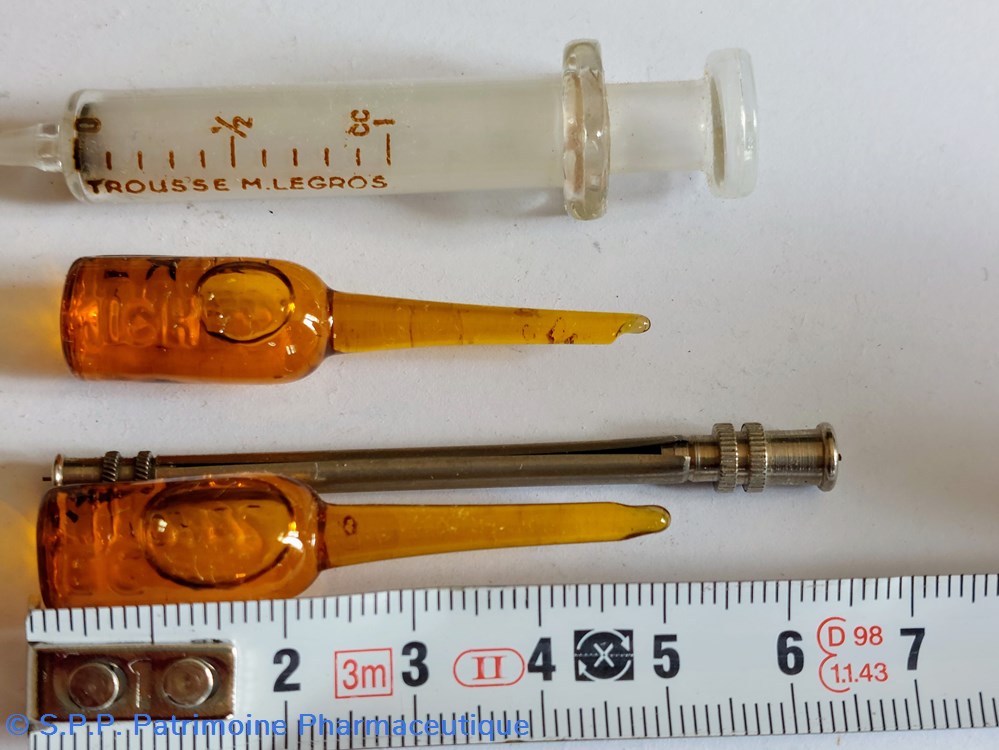 science trousse michel legros ampoules