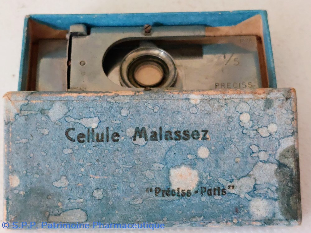CELLULE MALASSET / Hématimètre Malassez 7 science pharmacie cellule malasset hematimetre malassez