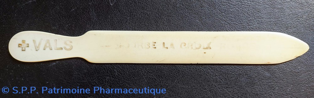 VALS Source La Croix / coupe - papier objets publicitaires vals source la croix coupe papier
