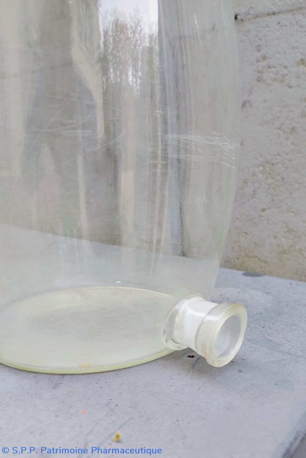 science pharmacie 31 grand flacon en verre forme tonneau