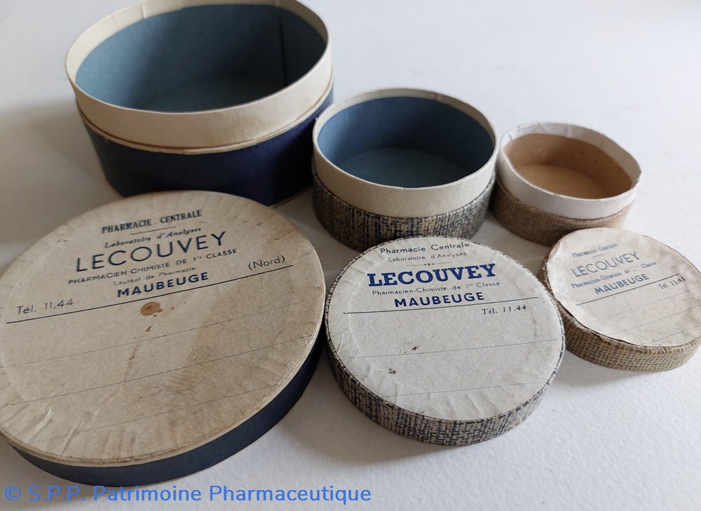 science pharmacie lot de 3 boites gigognes lecouvey