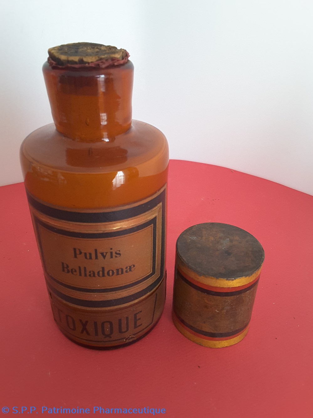 Pulvis Belladonæ ou Pulv: Fol: Bellad: 3 science pharmacie pulvis belladon ou pulv fol bellad