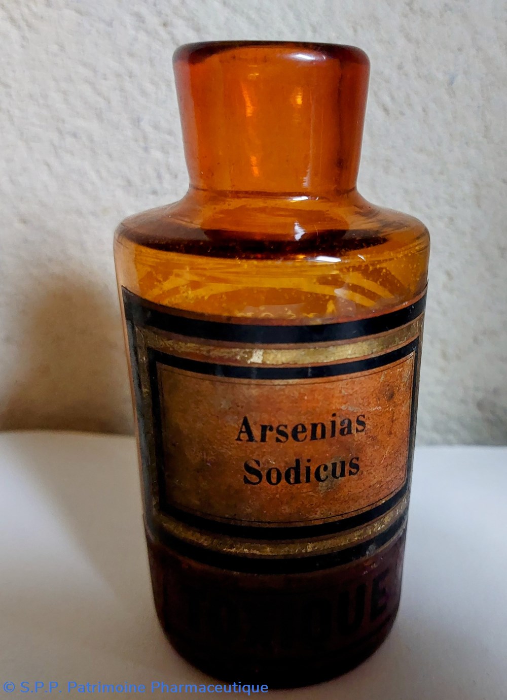 science pharmacie flacon en verre ambre 11 5 arsenias sodicus