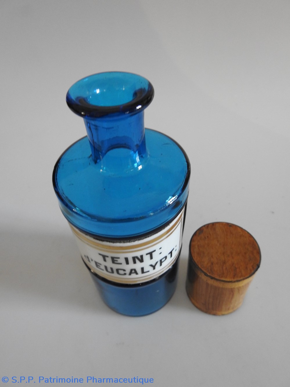 TEINT. d'EUCALYPTUS flacon P.M. 4 science pharmacie teint eucalyptus flacon p m