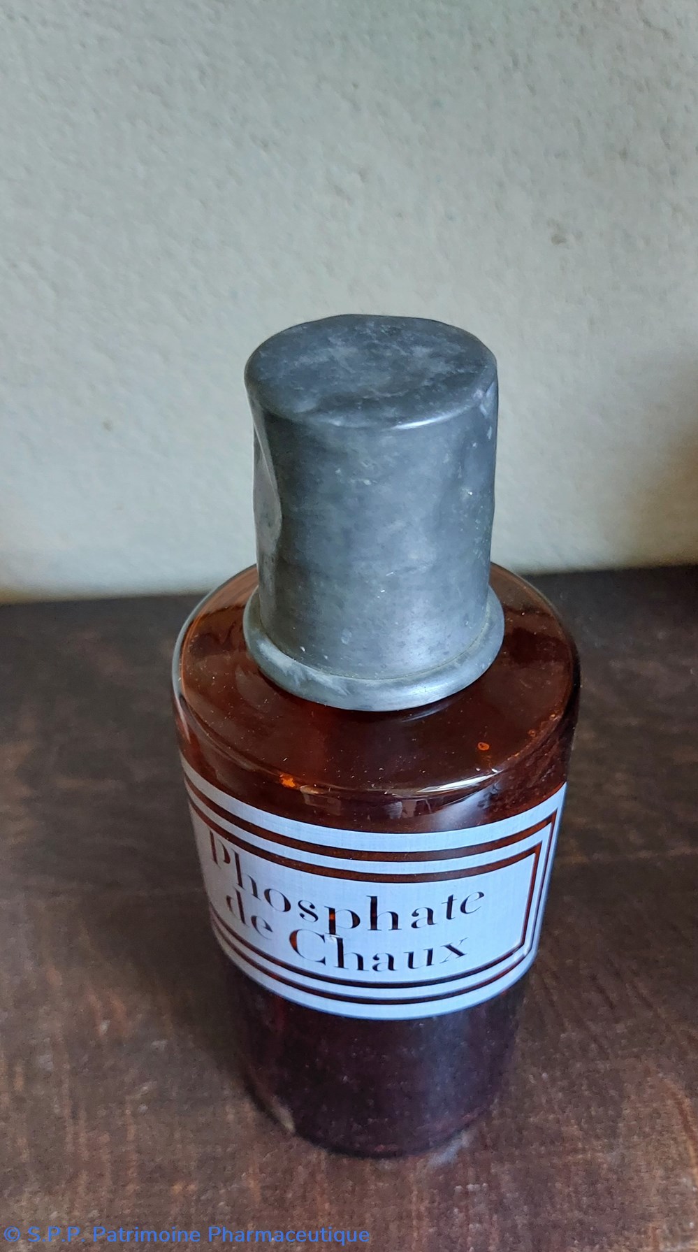 SN - Phosphate de Chaux bouteille verre ambré 5 science pharmacie sn phosphate de chaux bouteille verre ambre