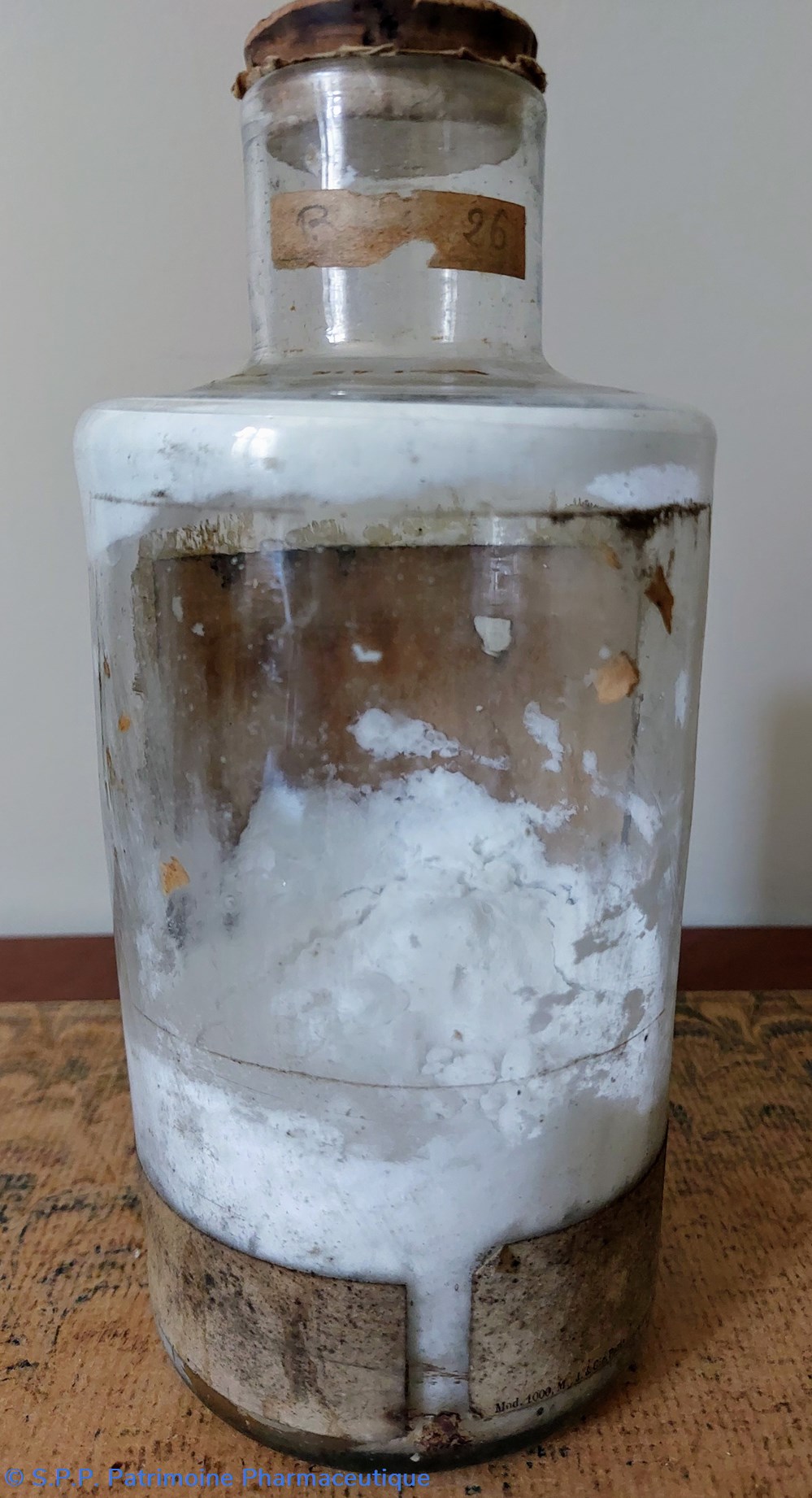 science pharmacie chloras potassicus flacon en verre transparent