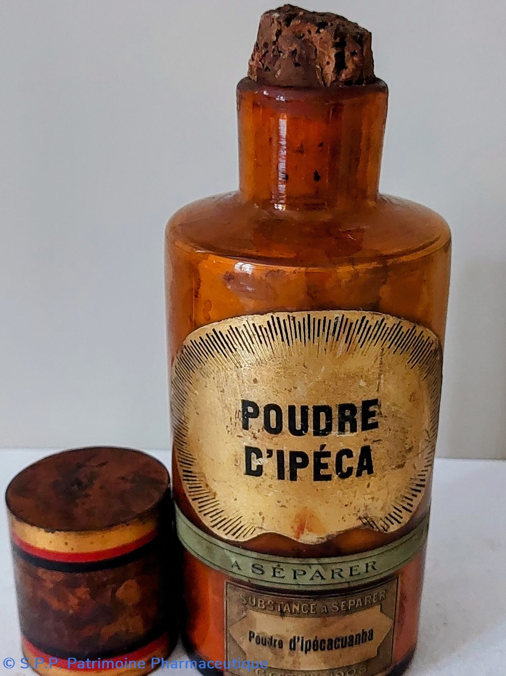 science pharmacie flacon 19 5 cm verre ambre poudre ipeca poudre ipecacuanha