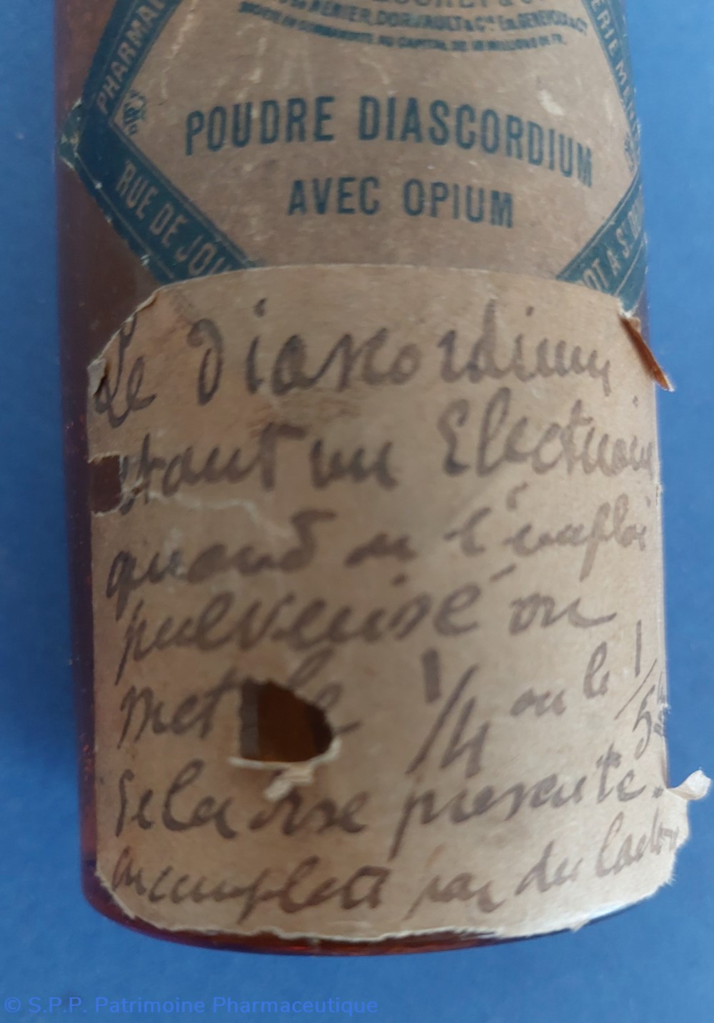 science pharmacie poudre diascordium avec opium