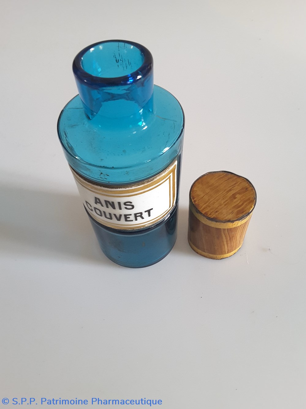 ANIS COUVERT flacon P.M. 4 science pharmacie anis couvert flacon p m