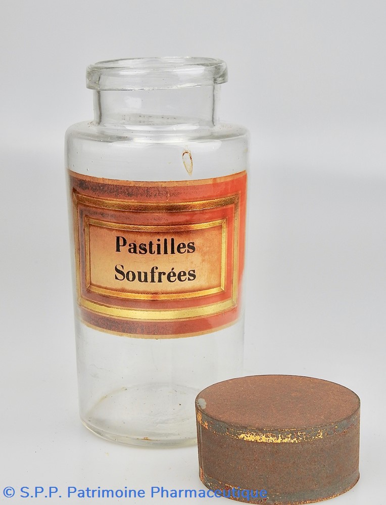 Flacon en verre très petit modèle Pharmacie RAVASSE 3 science flacon en verre tres petit modele pharmacie ravasse