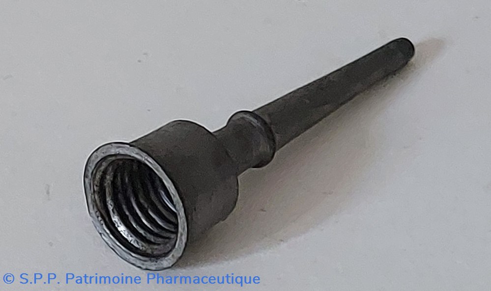 science pharmacie embout distributeur a visser en etain