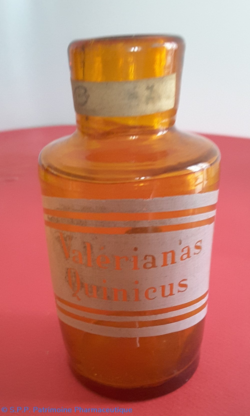 science pharmacie valerianas quinicus