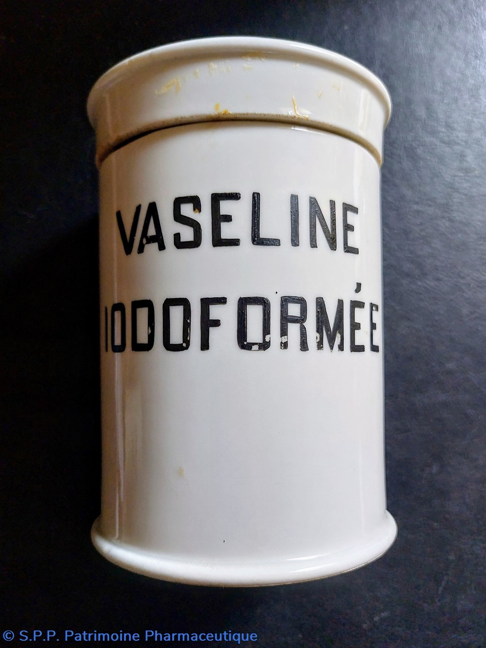 Vaseline Iodoformée - Pot de Pharmacie 4 science vaseline iodoformee pot de pharmacie