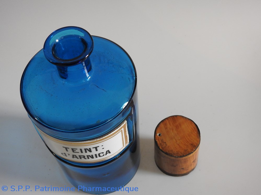 TEINT : d'ARNICA flacon G.M. 3 science pharmacie teint arnica flacon g m