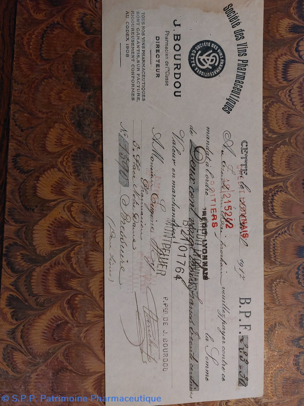 documents anciens lettre de change sie des vins pharmaceutiques avril 1917