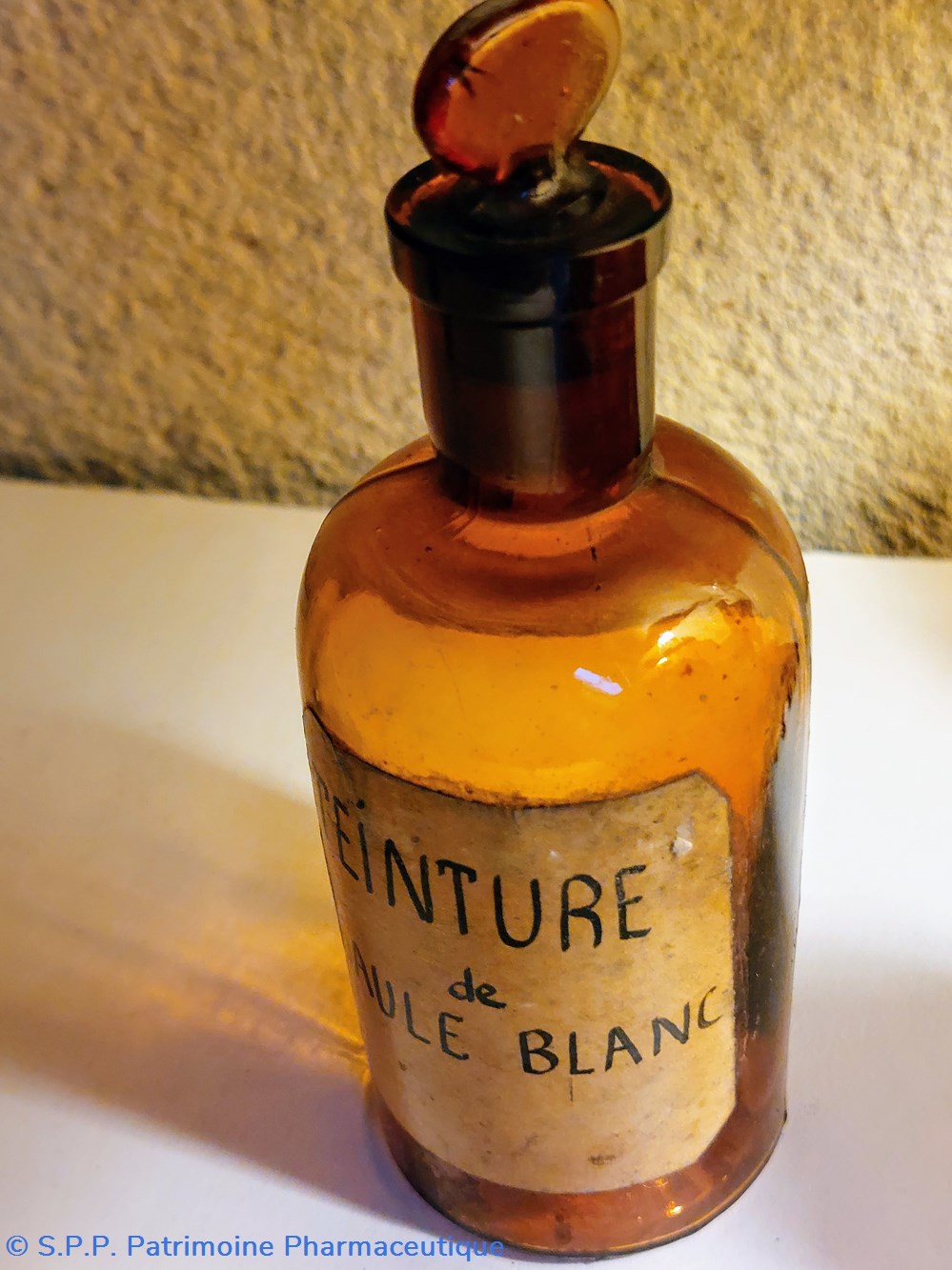 Teinture de Saule Blanc Flacon 11.5 verre ambré 2 science pharmacie teinture de saule blanc flacon 11 5 verre ambre