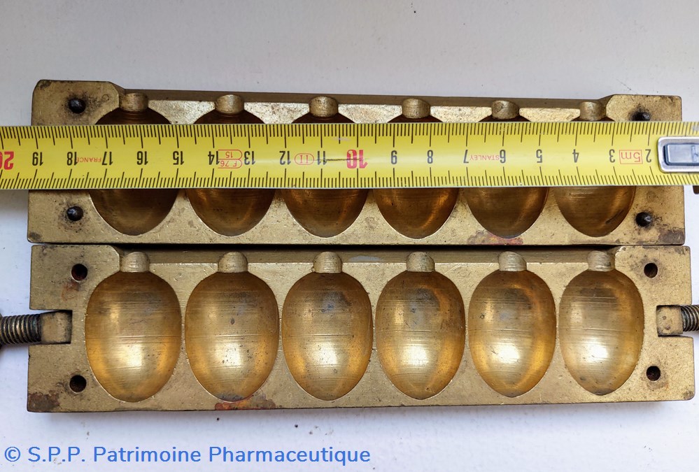 Moule en laiton 6 gros ovules 5 science pharmacie moule en laiton 6 gros ovules