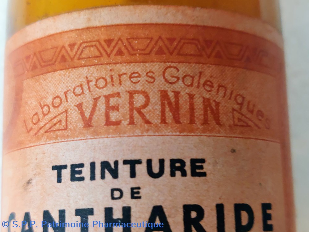 Teinture de CANTHARIDE Bouteille H21. 5 7 science pharmacie teinture de cantharide bouteille h21 5