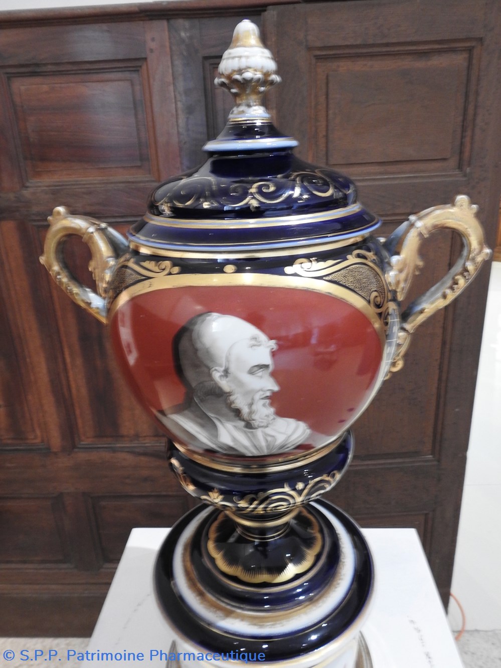 science pharmacie vase de montre