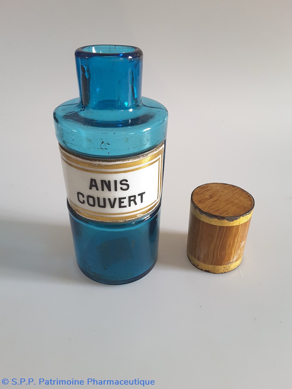 ANIS COUVERT flacon P.M. 2 science pharmacie anis couvert flacon p m
