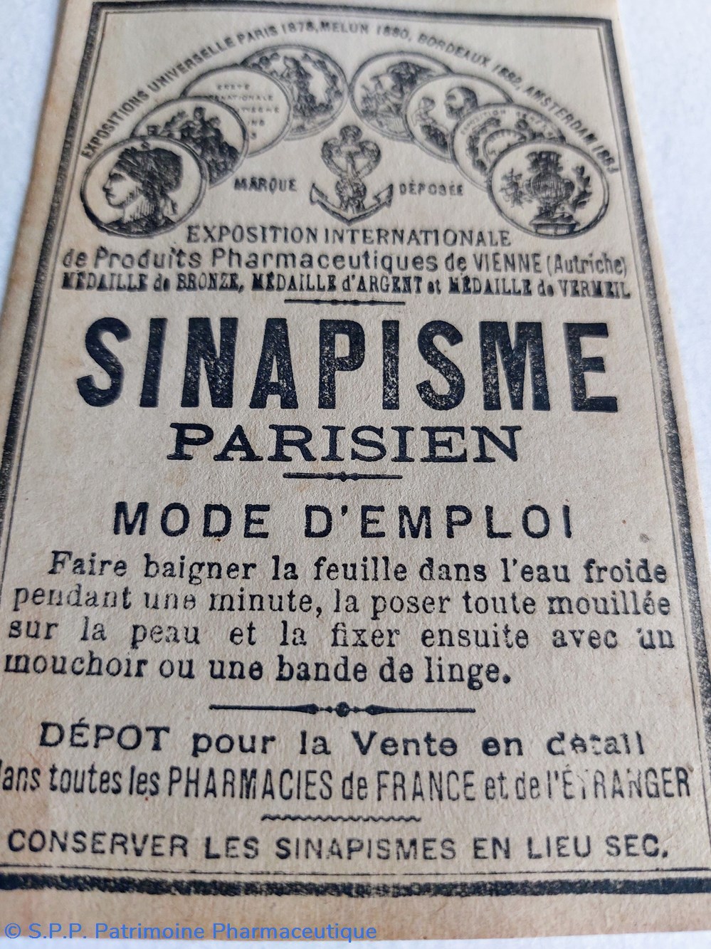 SINAPISME PARISIEN ( Feuilles) science sinapisme parisien feuilles