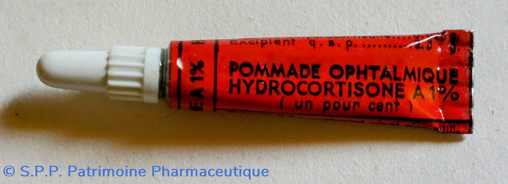 science pharmacie pommade ophtalmique hydrocortisone 1