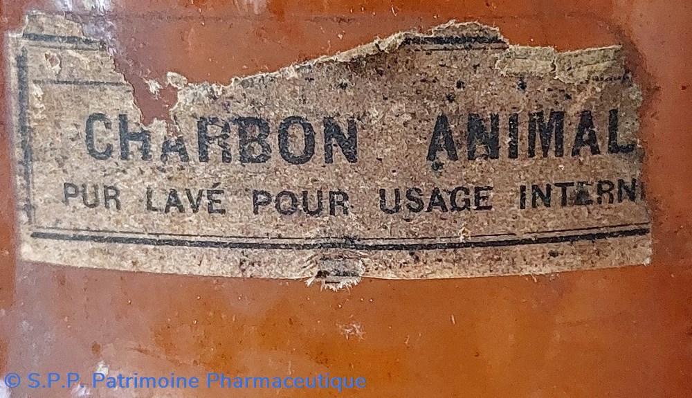 science pharmacie charbon animal pur lave flacon 28 cm