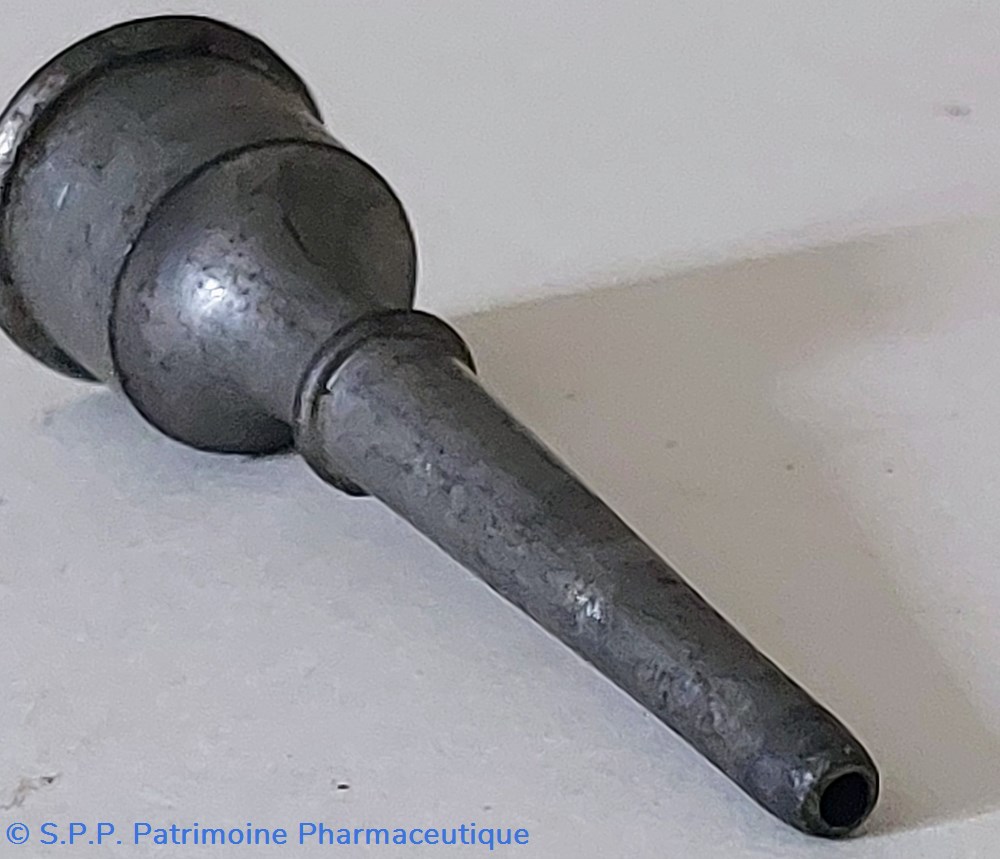 science pharmacie embout distributeur a visser en etain