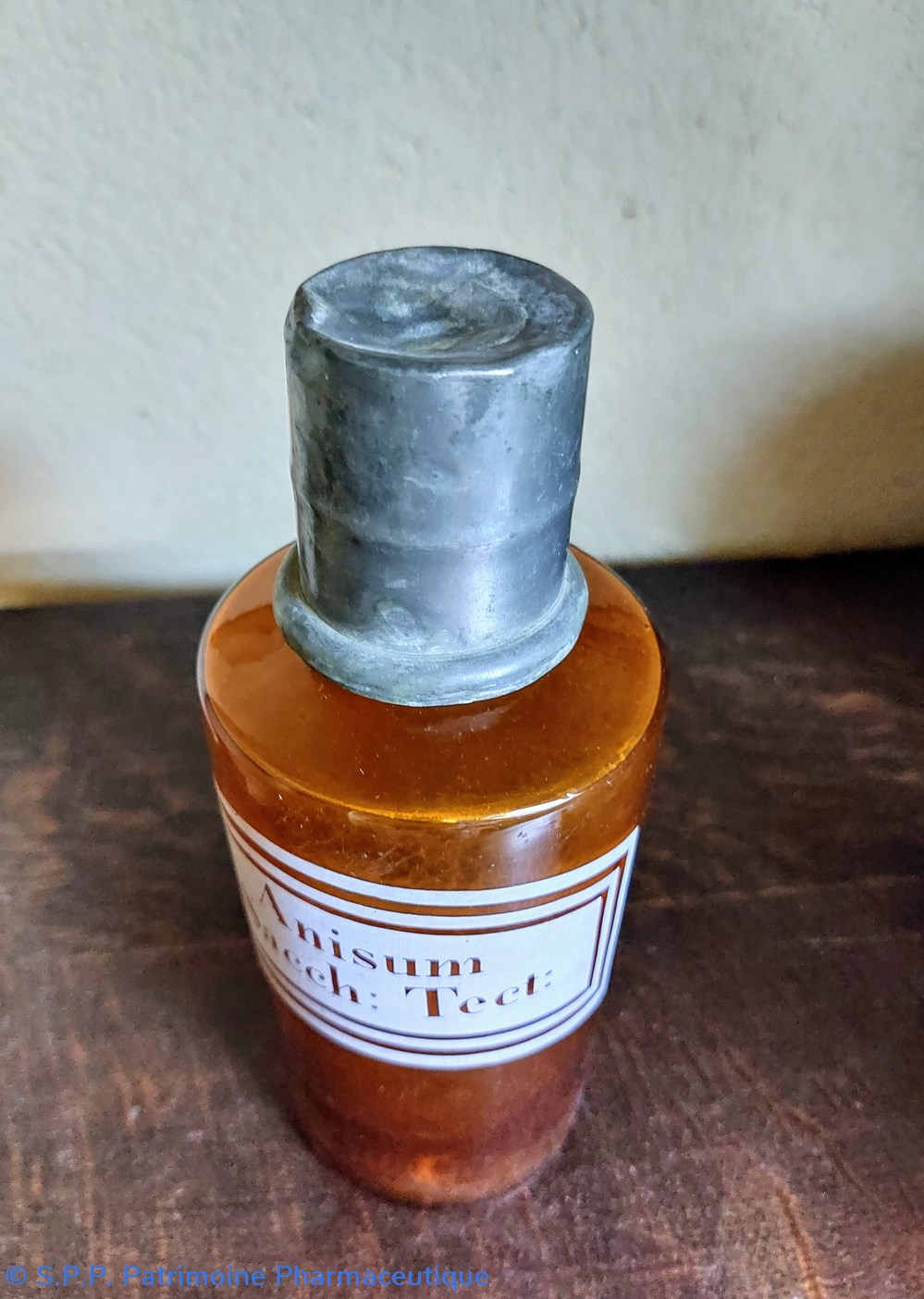 SN - Anisum Sacch : Tect: bouteille verre ambré 8 science pharmacie sn anisum sacch tect bouteille verre ambre