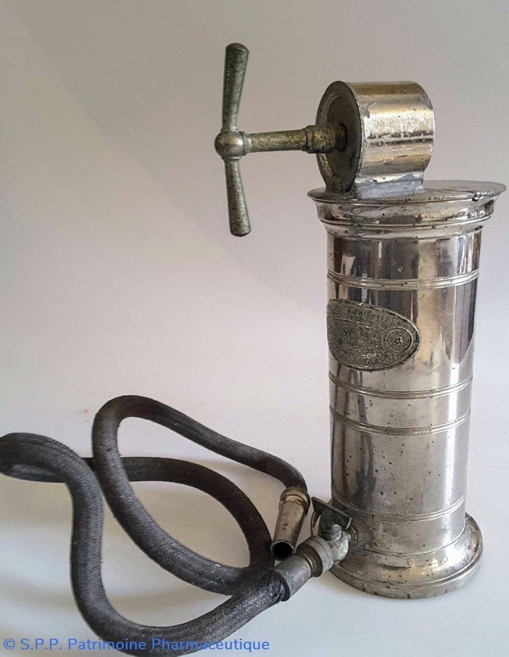 science pharmacie irrigateur n2 du dr eguisier