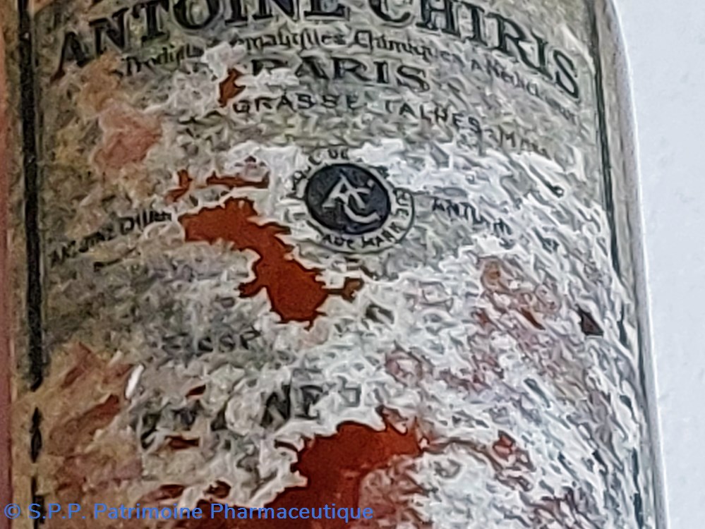 Flacon 8 cm ?!?? Antoine CHIRIS à Paris 3 science pharmacie flacon 8 cm antoine chiris a paris