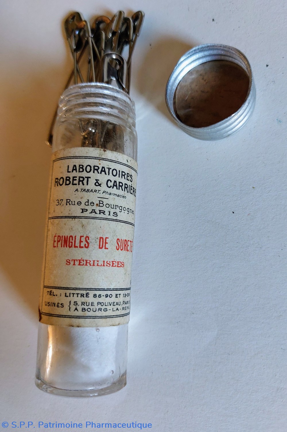 science pharmacie epingles de surete sterilisees